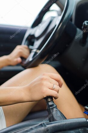 Learner driving a manual car during an intensive course